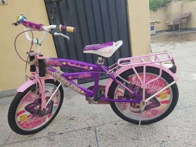 girls bicycle