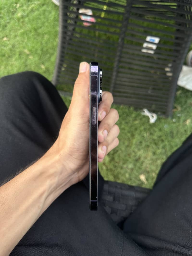 Iphone 14 pro max 3