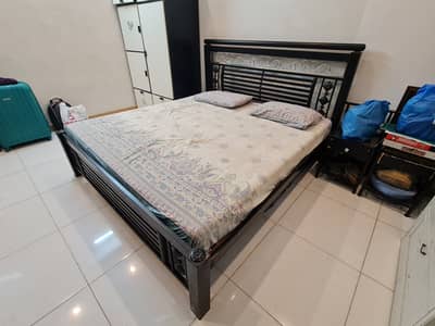 King Size Iron Bed (Frame Only) – No Mattress