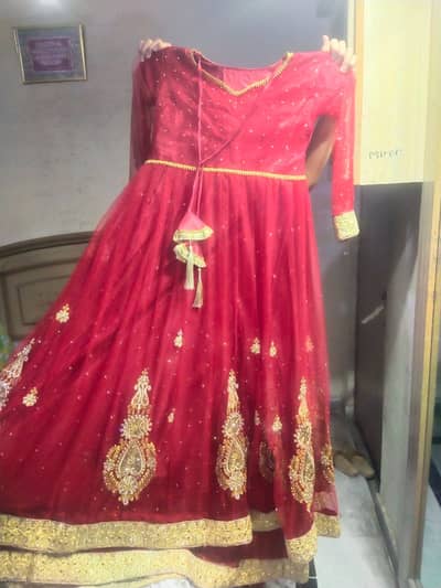 Embroidered red maxi double lairs