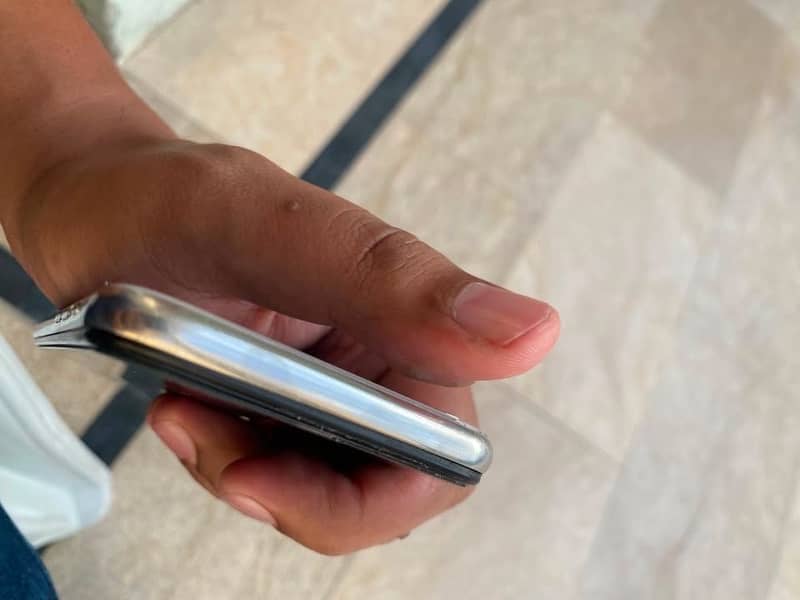 iPhone X 10
