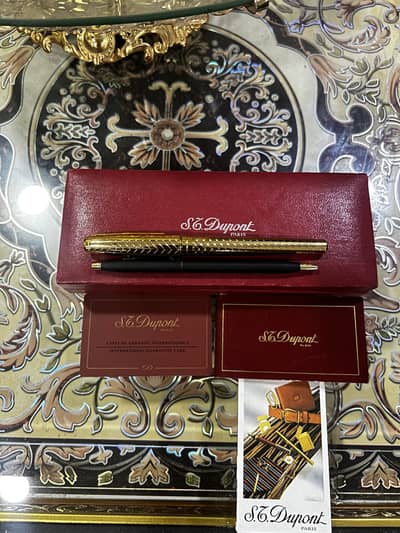 Gold Plated Pen S. T Dupont Paris