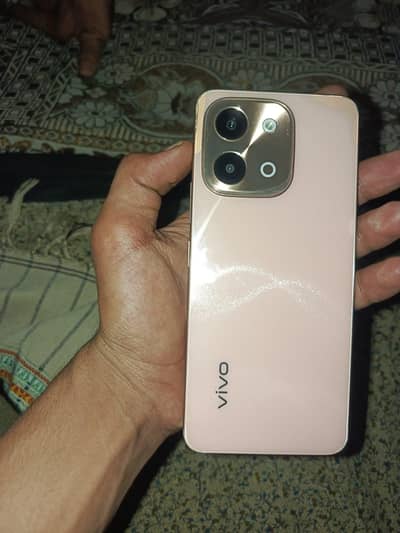 vivo y 28