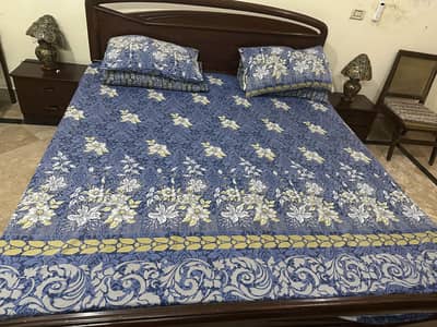 Pure shesham Bed set