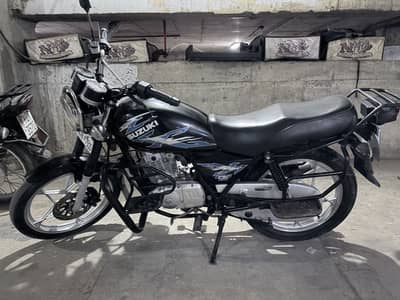 Suzuki GS 150 SE 2022 Model