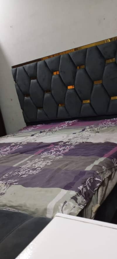Double Bed jumbo