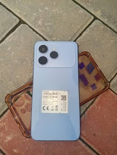 tecno spark 40