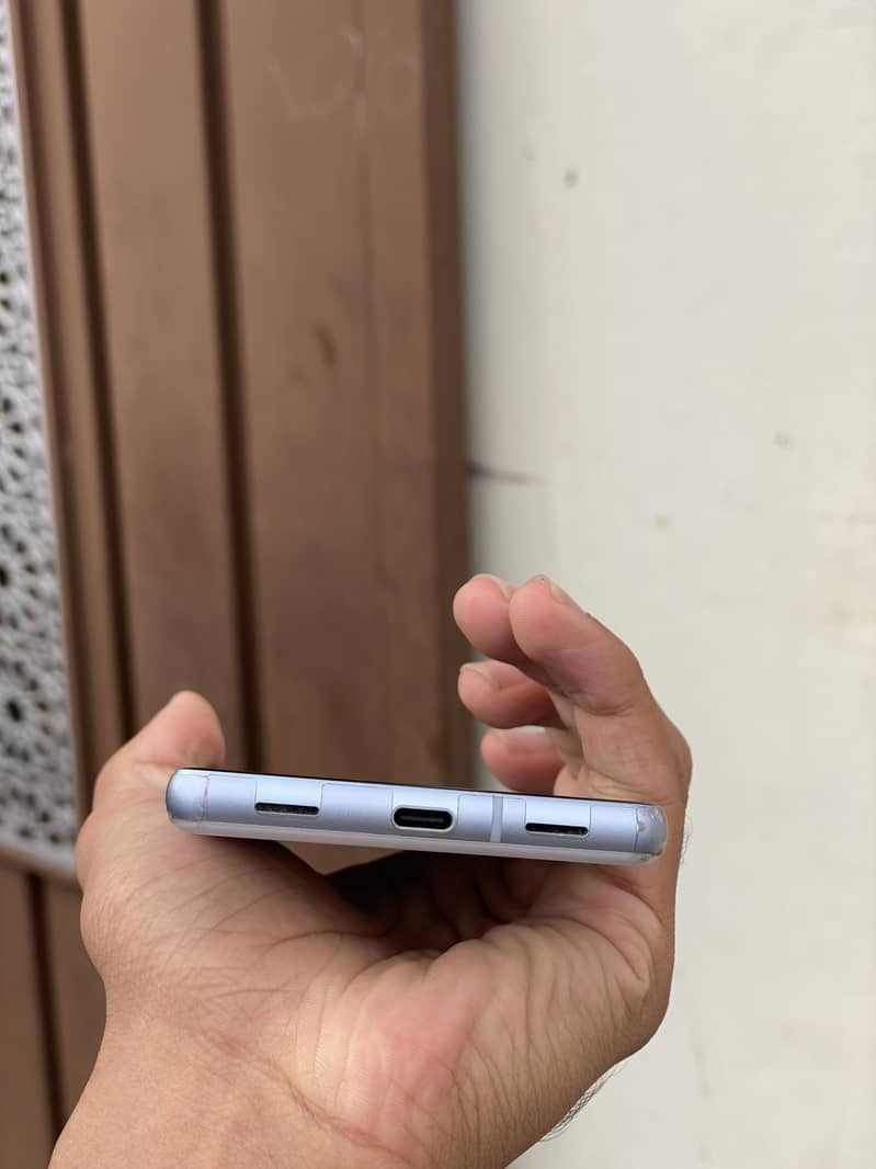Google pixel 7a 4