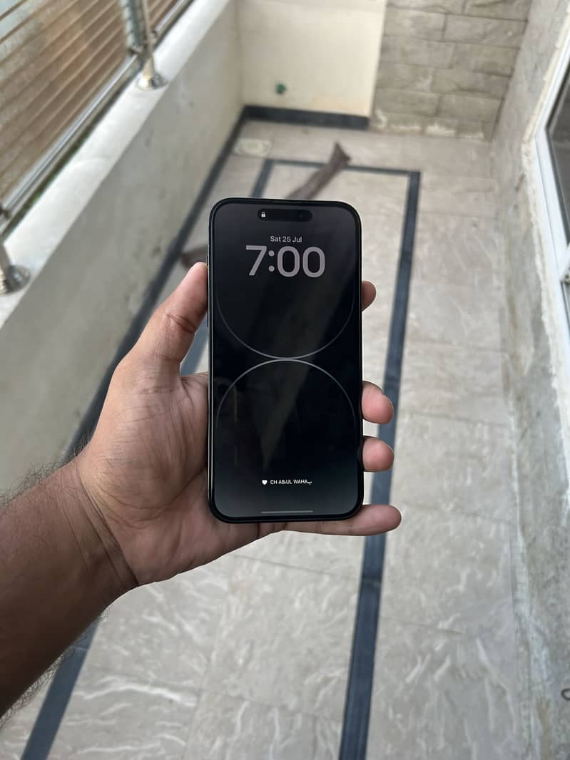 iPhone 14 Pro Max 2