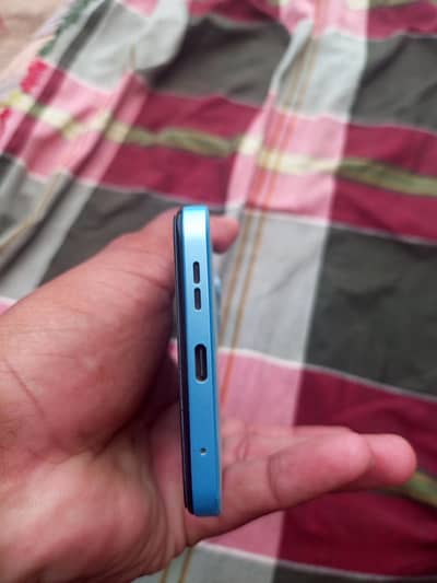 Xiaomi Redmi Note 12