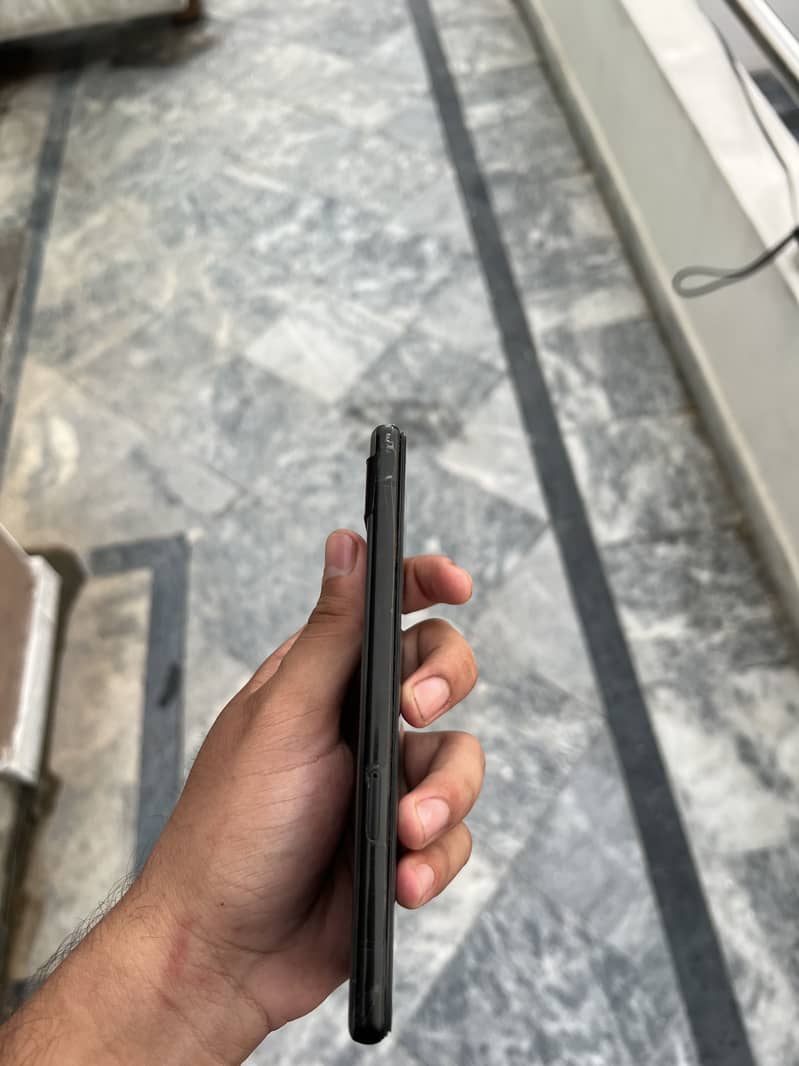 Google Pixel 6a 4