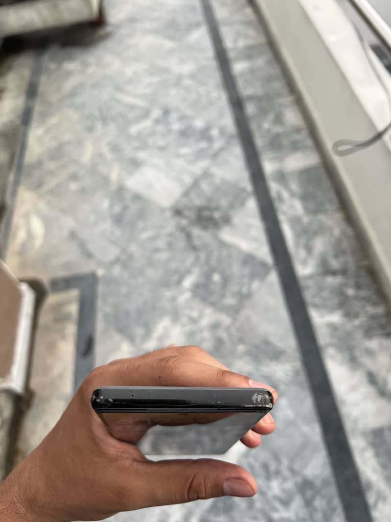 Google Pixel 6a 5