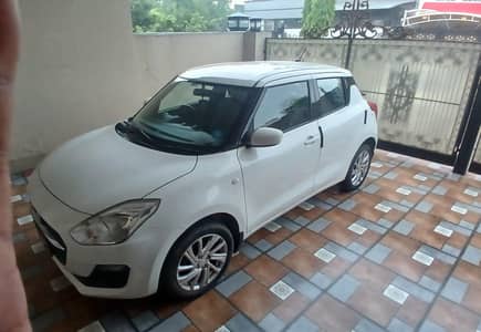 Suzuki Swift 2022 GL CVT