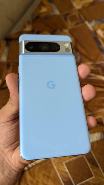 Google Pixel 8 Pro