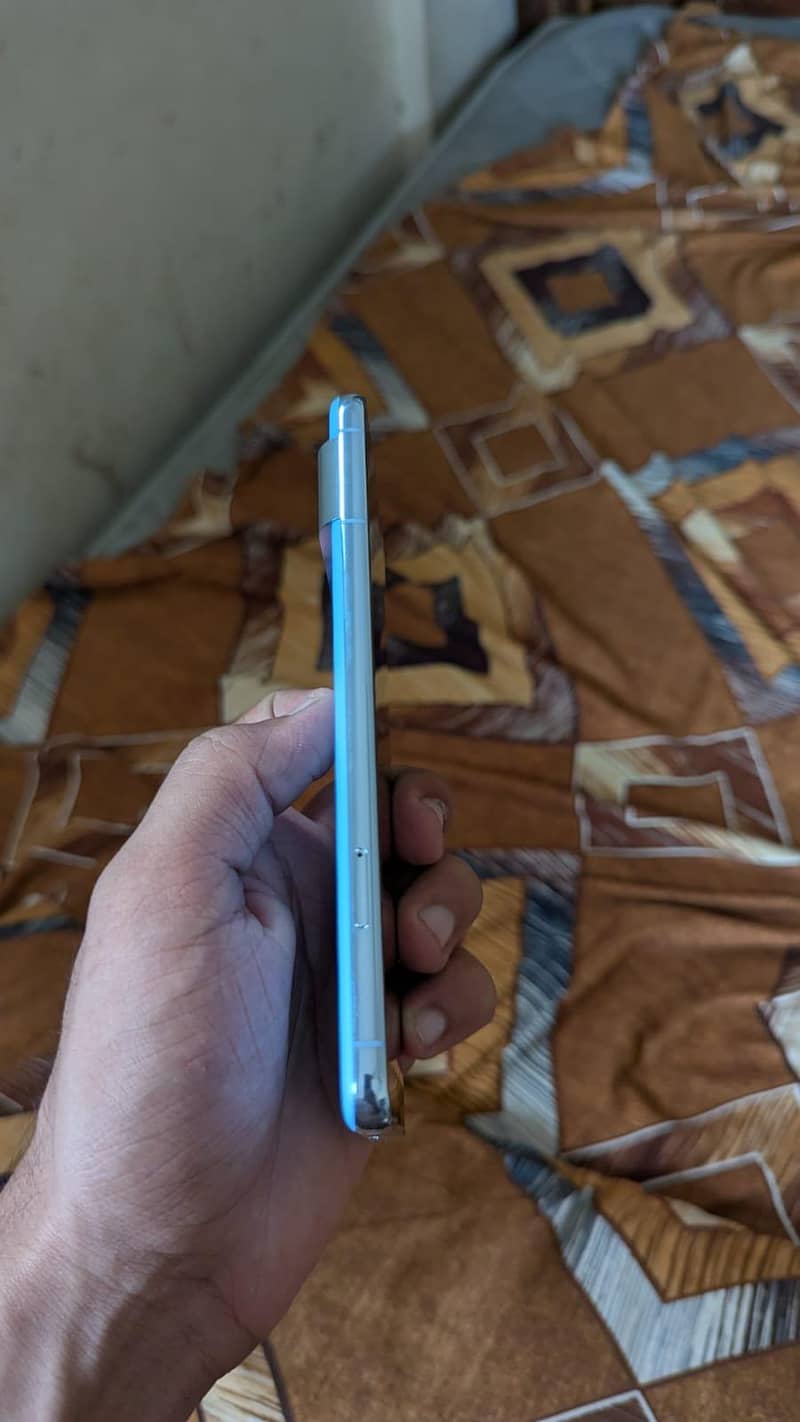 Google Pixel 8 Pro 3