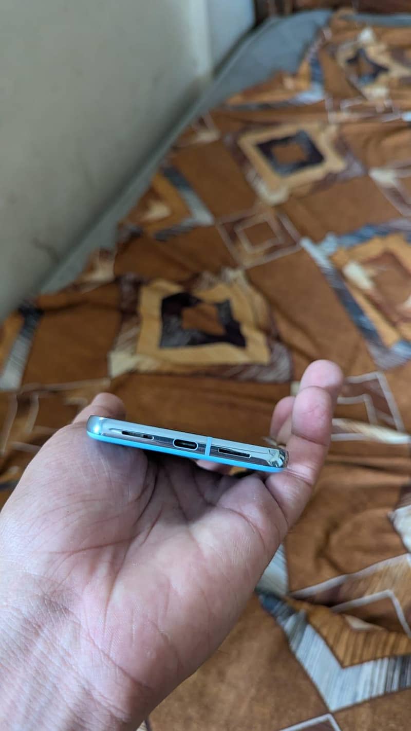 Google Pixel 8 Pro 4