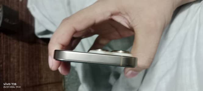 Apple iPhone 16 Pro