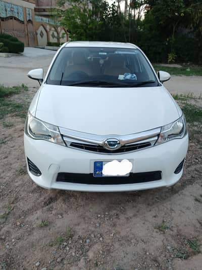 Toyota Corolla Axio 2014