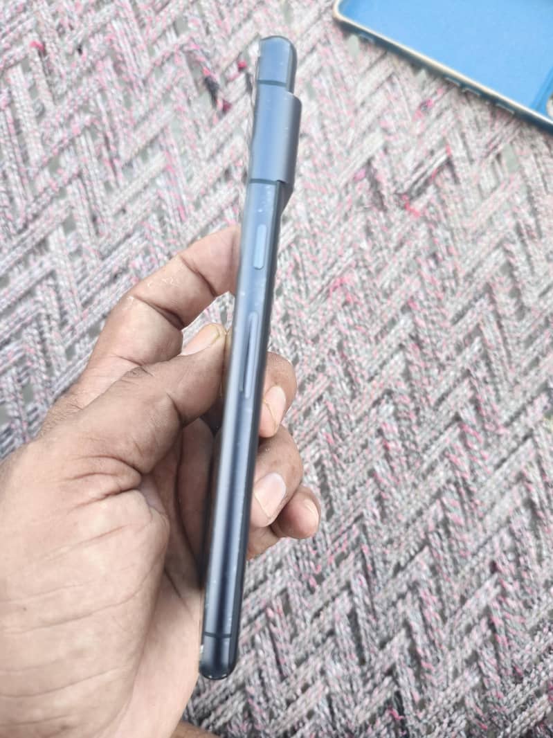 Google Pixel 7 5