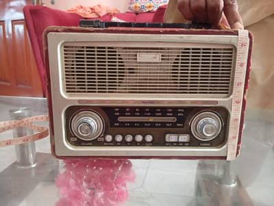 Antique Radio