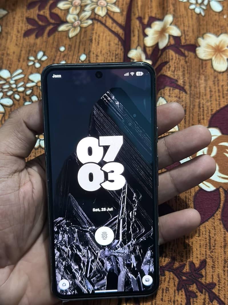 Google Pixel 8 1