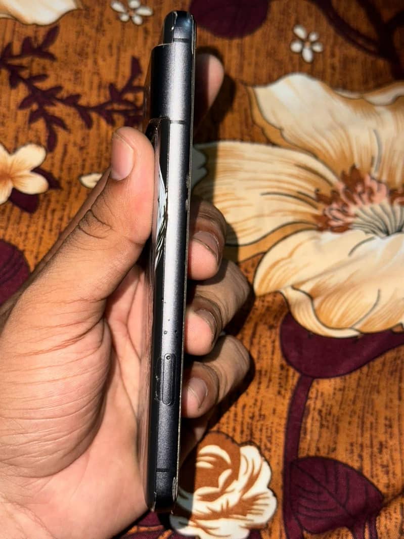 Google Pixel 8 3