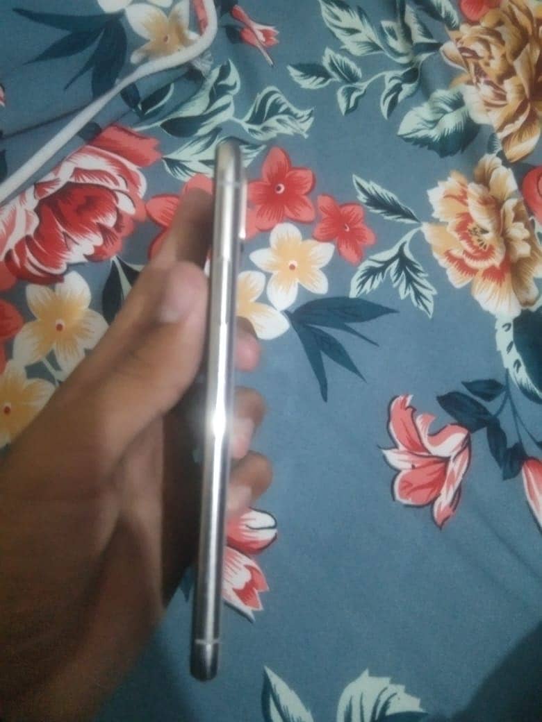Iphone X 3