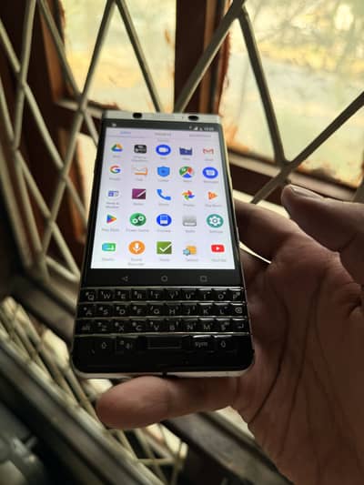 Blackberry Keyone Silver Edition