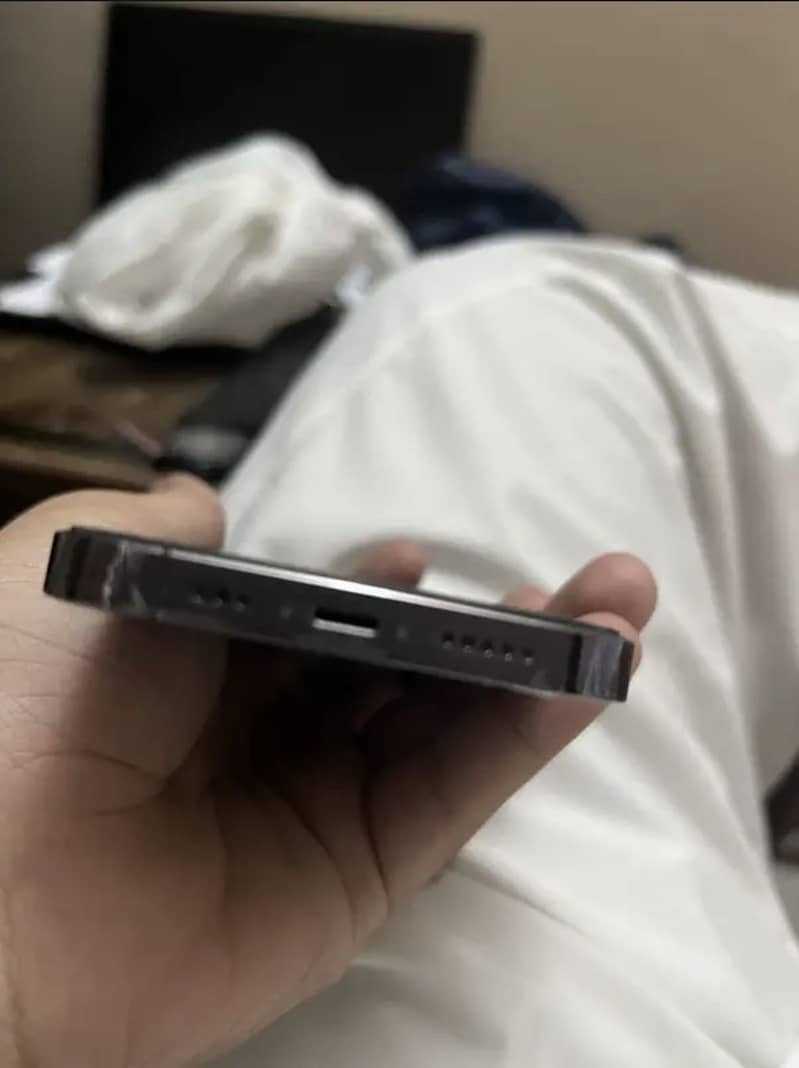 iPhone 14 Pro 1