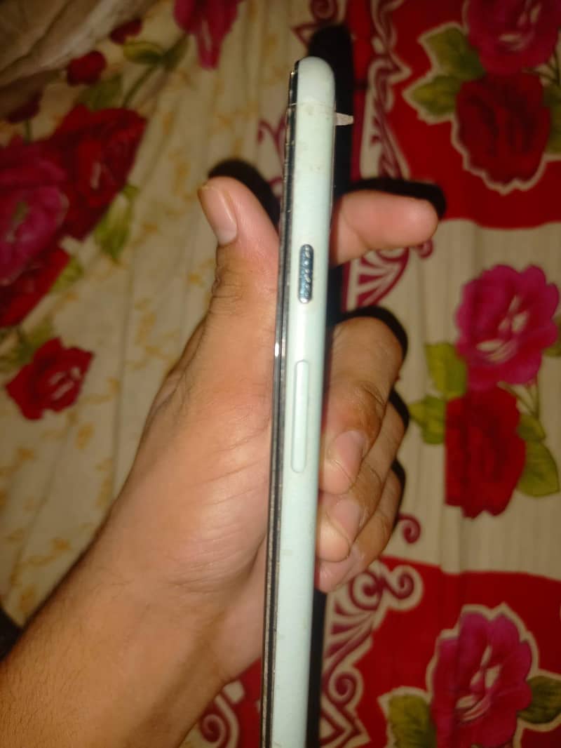 Google Pixel 5 2