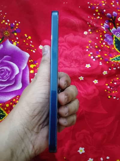 Vivo Y500 8/128