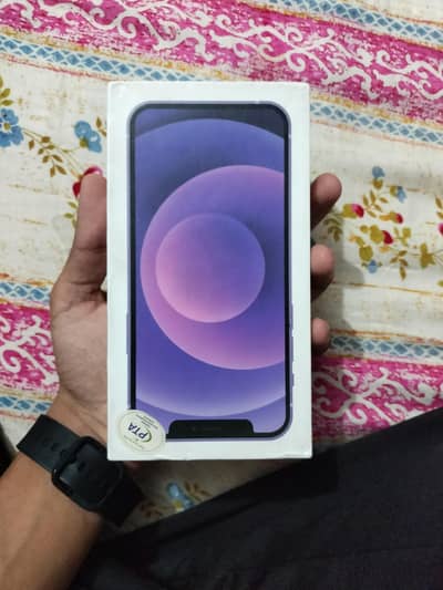 Apple iPhone 12