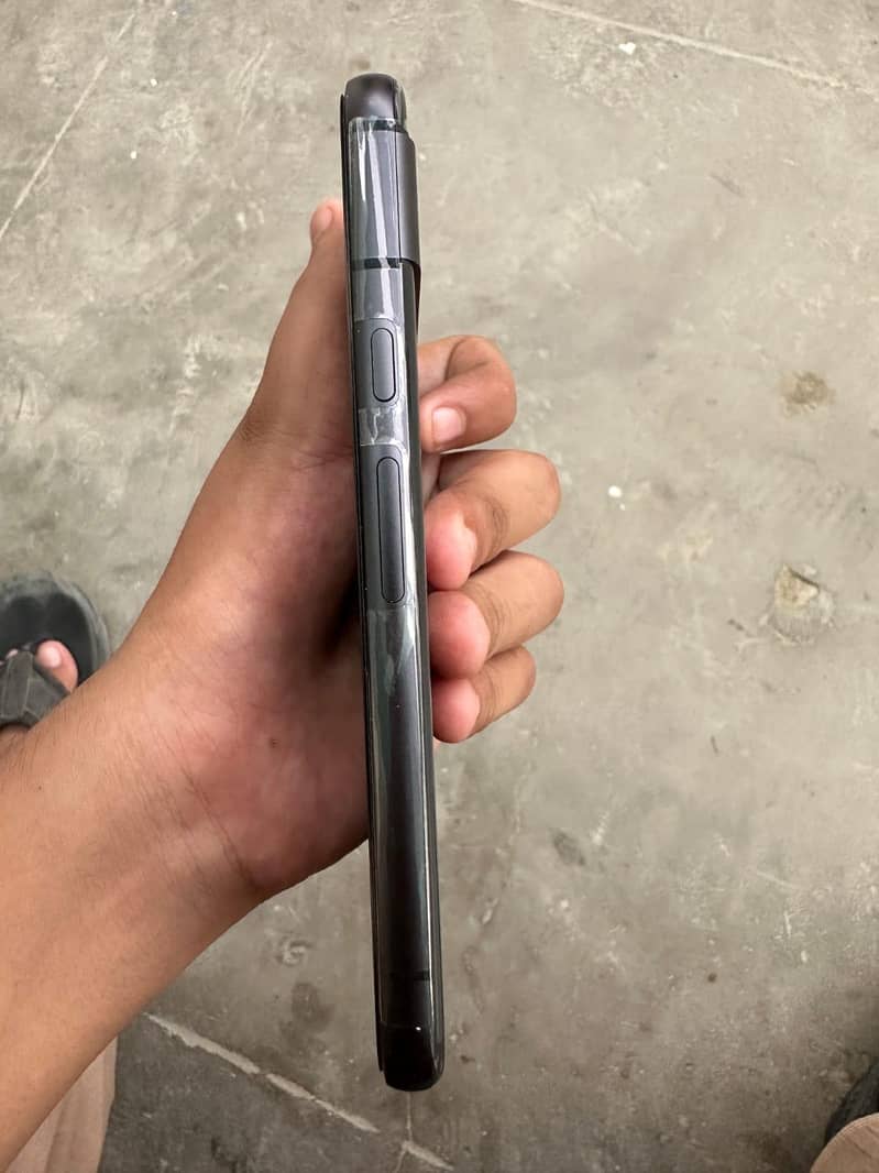 Google Pixel 8a 3