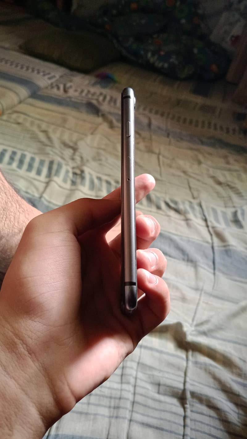 Apple iPhone 8 2