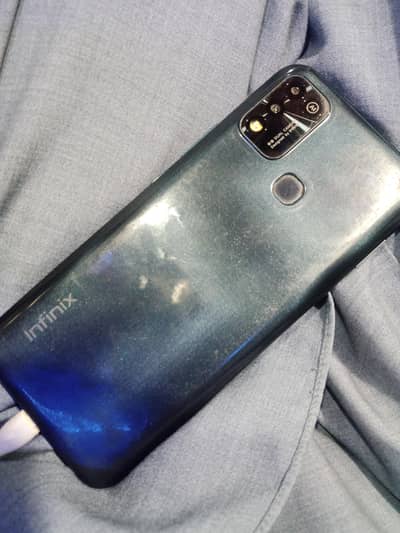 Infinix HOT 11 PLAY