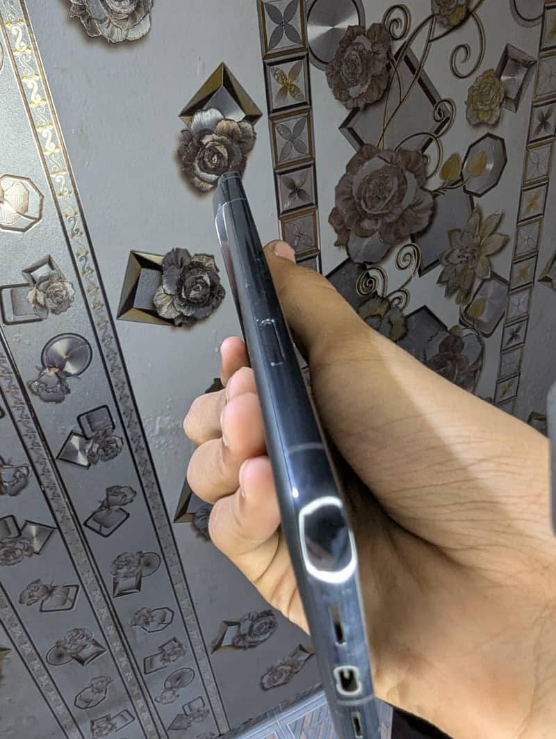 Google Pixel 8 Pro 9