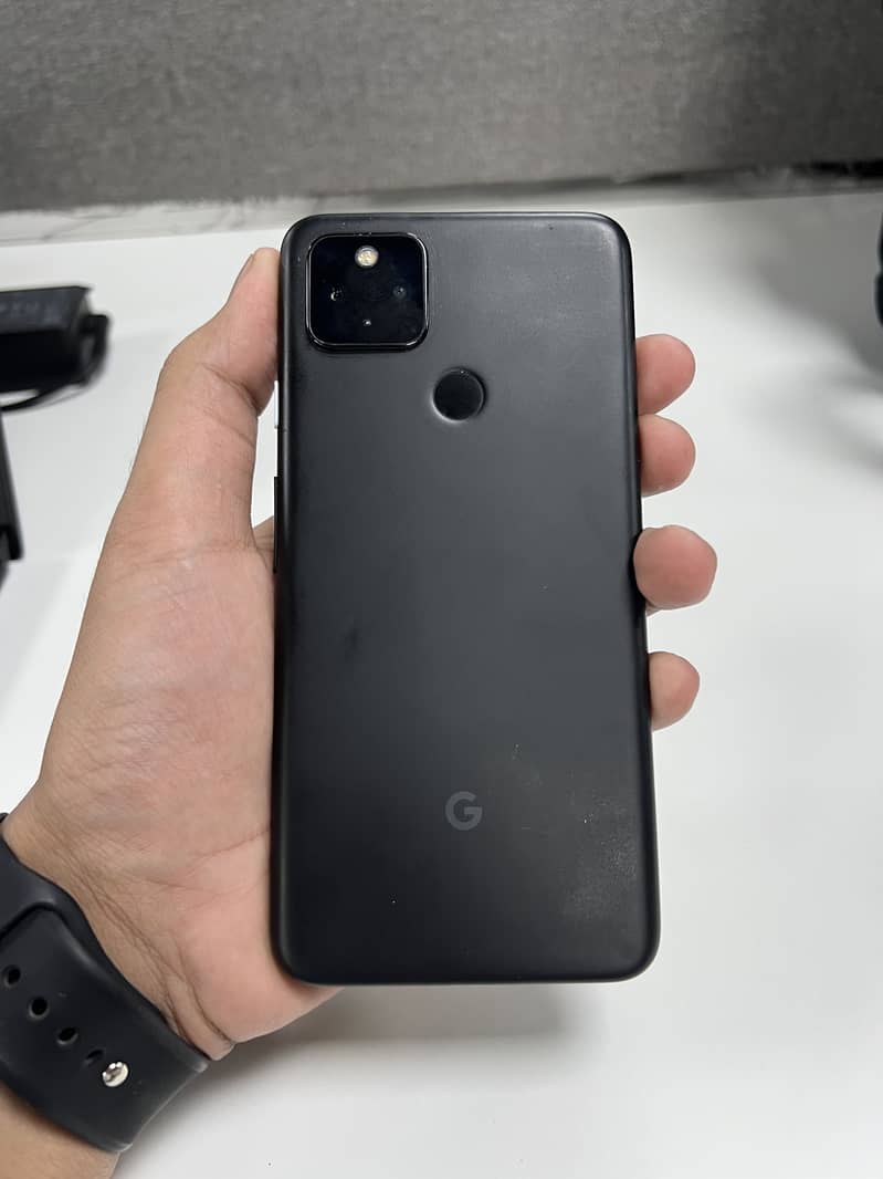Google Pixel 4a 5
