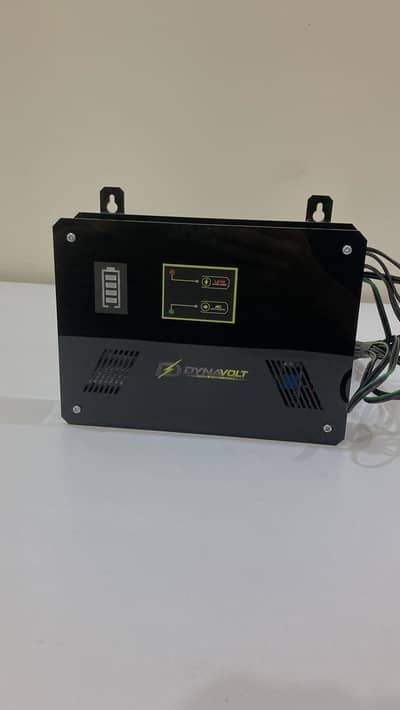 Wifi router/ CCTV automatic ups fast switching
