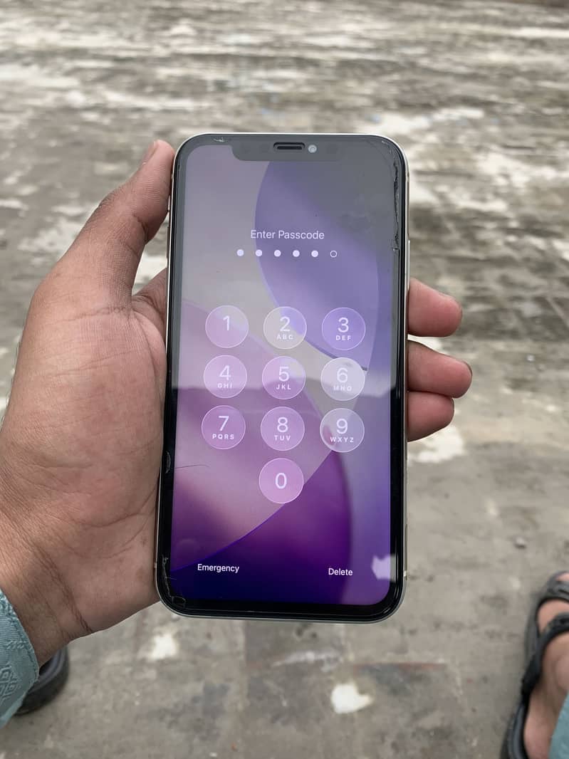 Apple iPhone 11 1