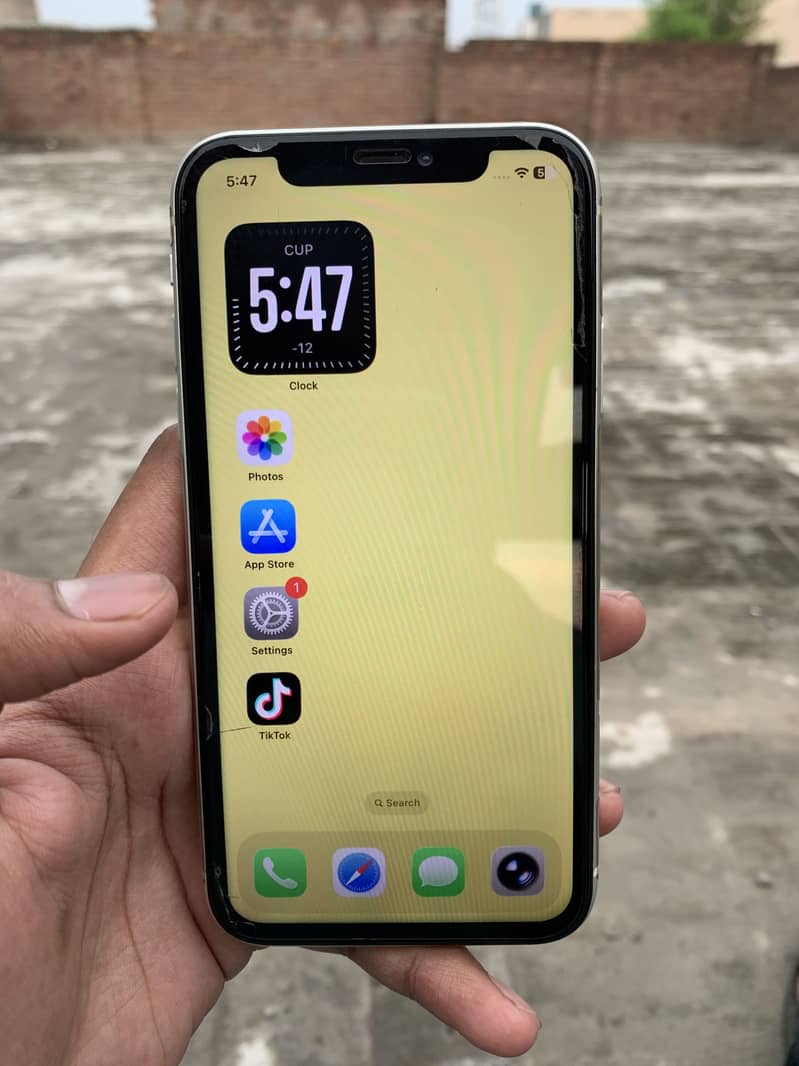 Apple iPhone 11 6