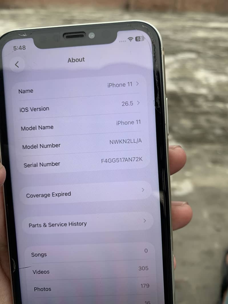 Apple iPhone 11 8