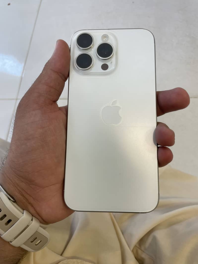 Iphone 15 Pro Max 0