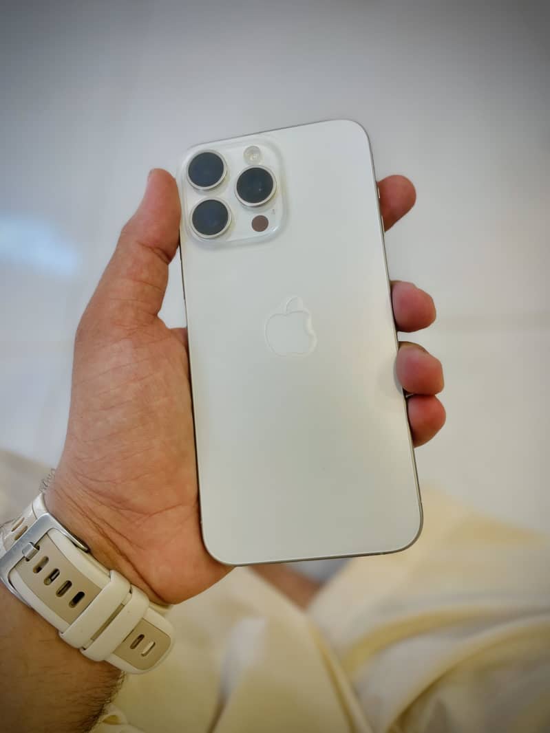 Iphone 15 Pro Max 1