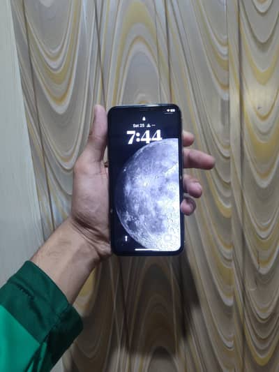 Apple iPhone X factory unlocked