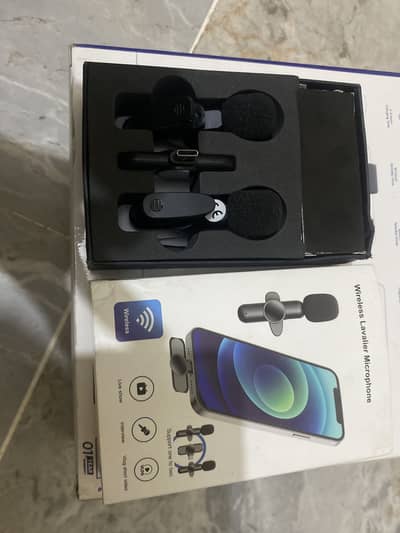 Wireless lavalier microphone