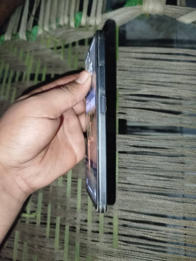 OPPO A3 4