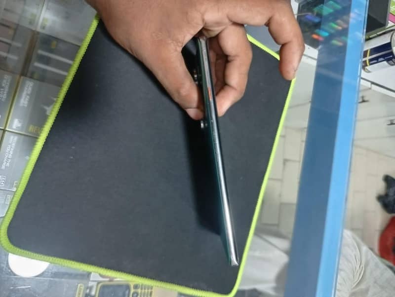 Tecno CAMON 40 Pro 5
