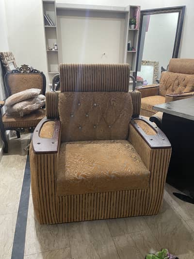 Sofa set