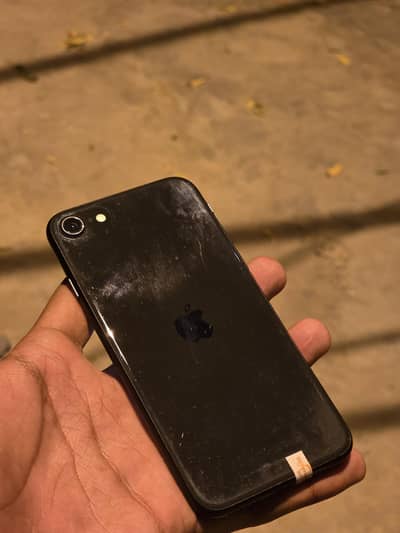 Apple iPhone SE