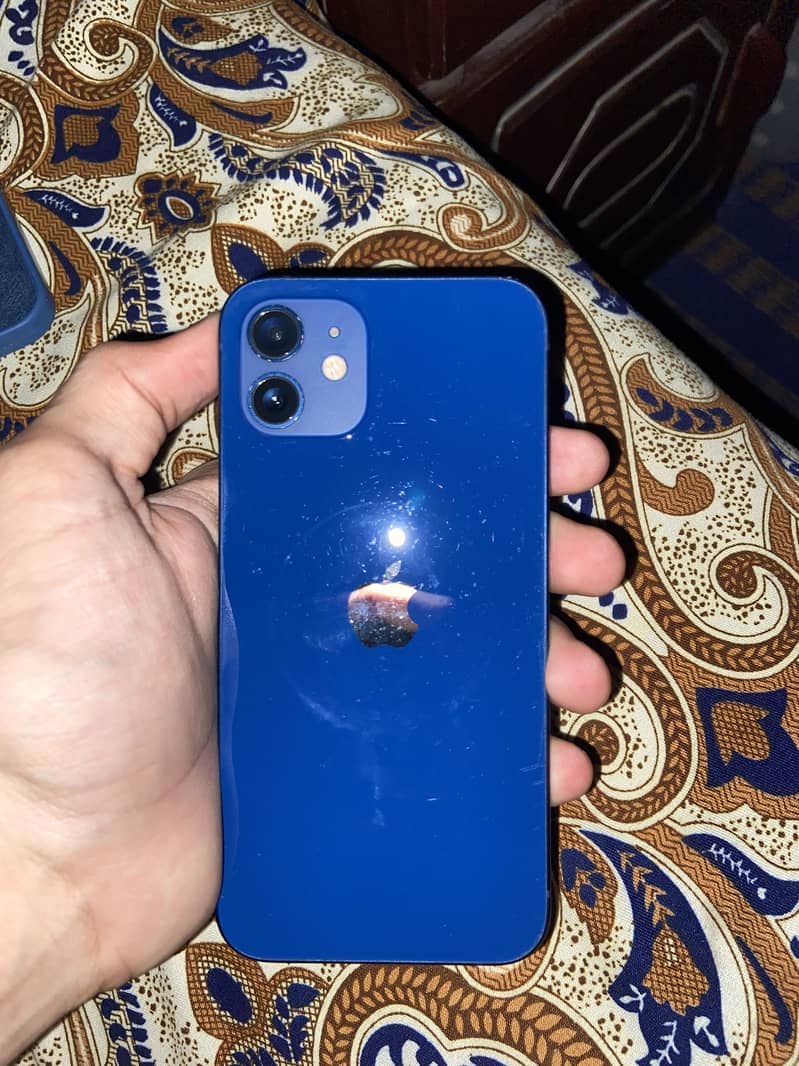 Apple iPhone 12 0